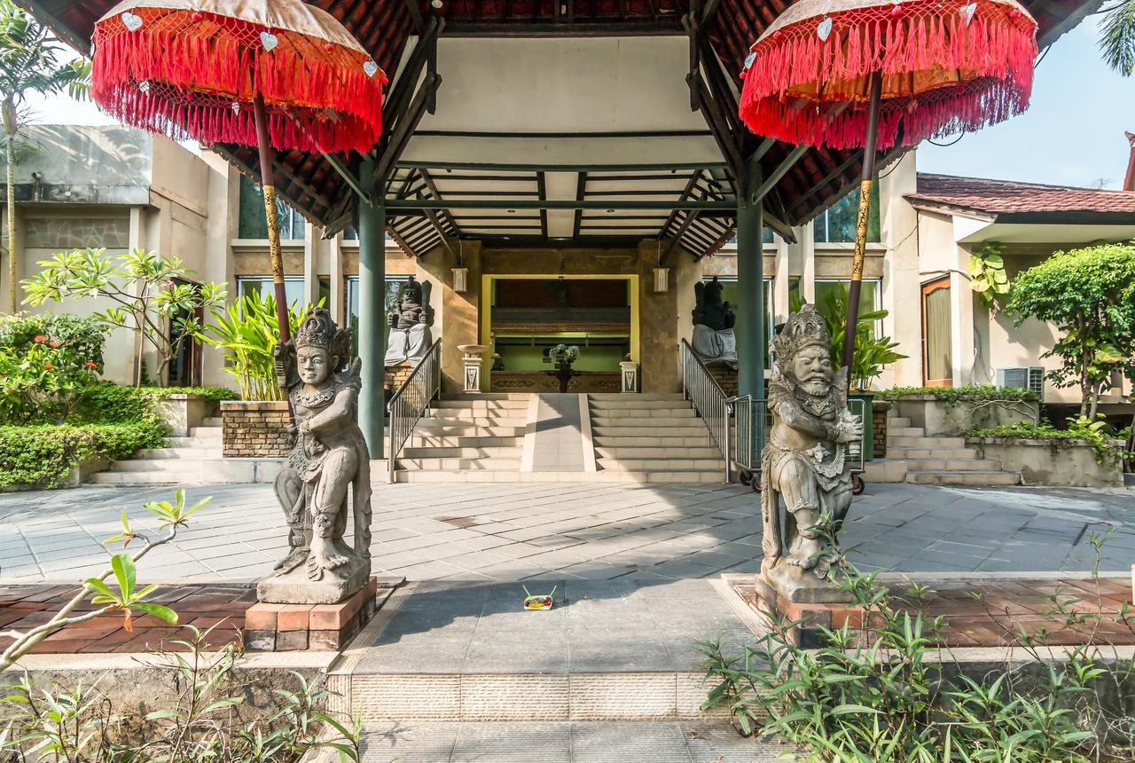 Zen Rooms Kuta Jenggala Beach Exteriér fotografie